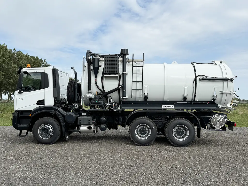 Iveco T-Way AD380T43H AT 6x4 Camions hydrocureurs