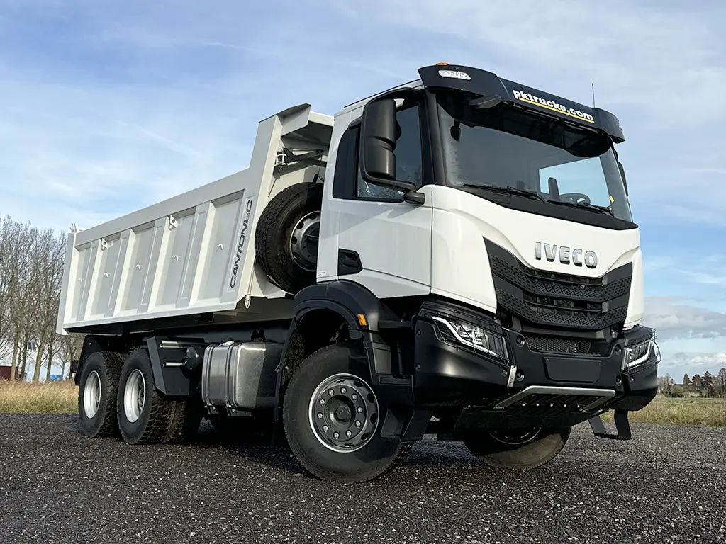 Iveco T-Way AD380T43H AT 6x4 Tipper Truck 4