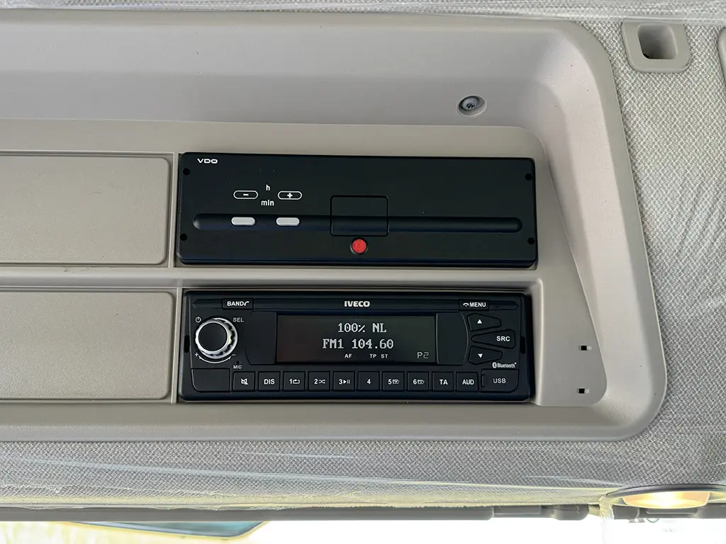 Iveco T-Way AD380T43H AT 6x4 Tipper Truck 10