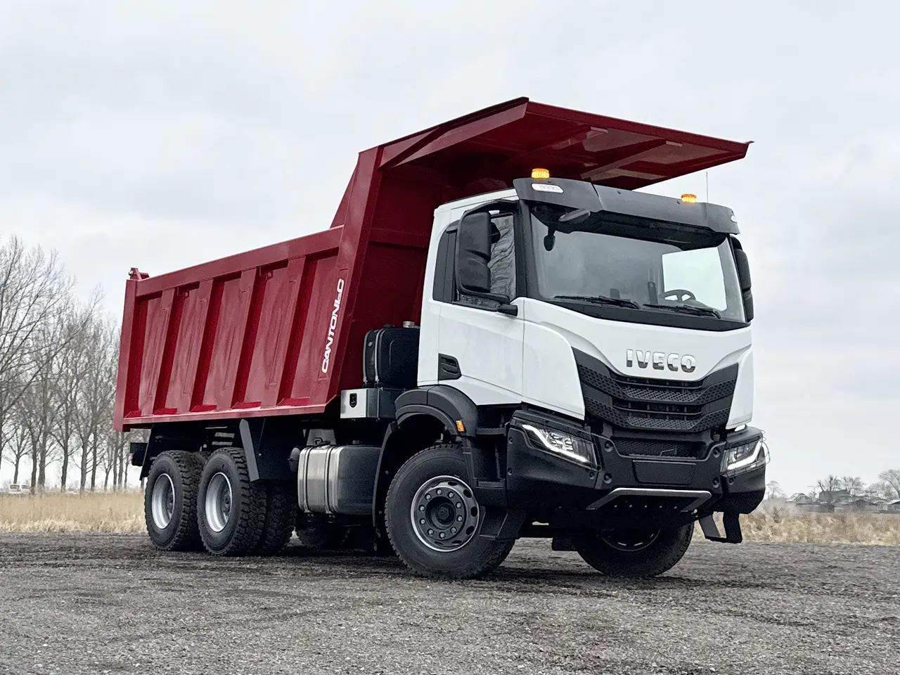 Iveco T-Way AD380T43H AT 6x4 Tipper Truck 4