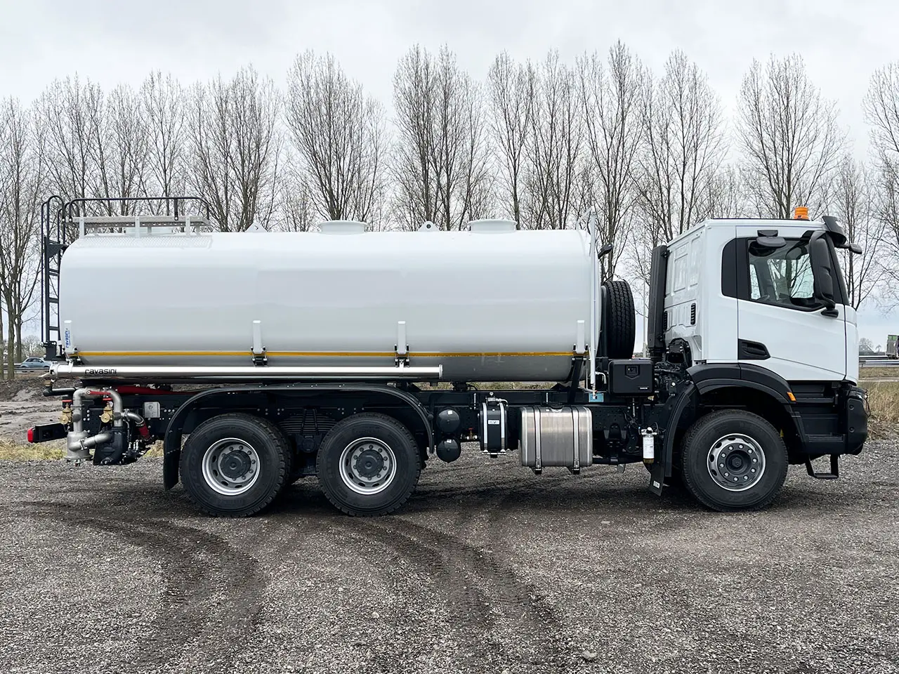 Iveco T-Way AD380T43H AT 6x4 Water Tank Truck 5