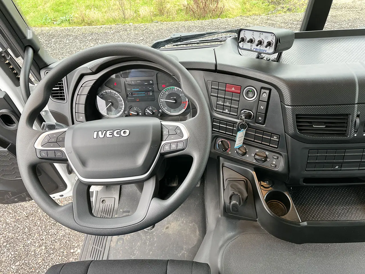 Iveco T-Way AD380T43H AT Camion citerne à eau 6x4 9