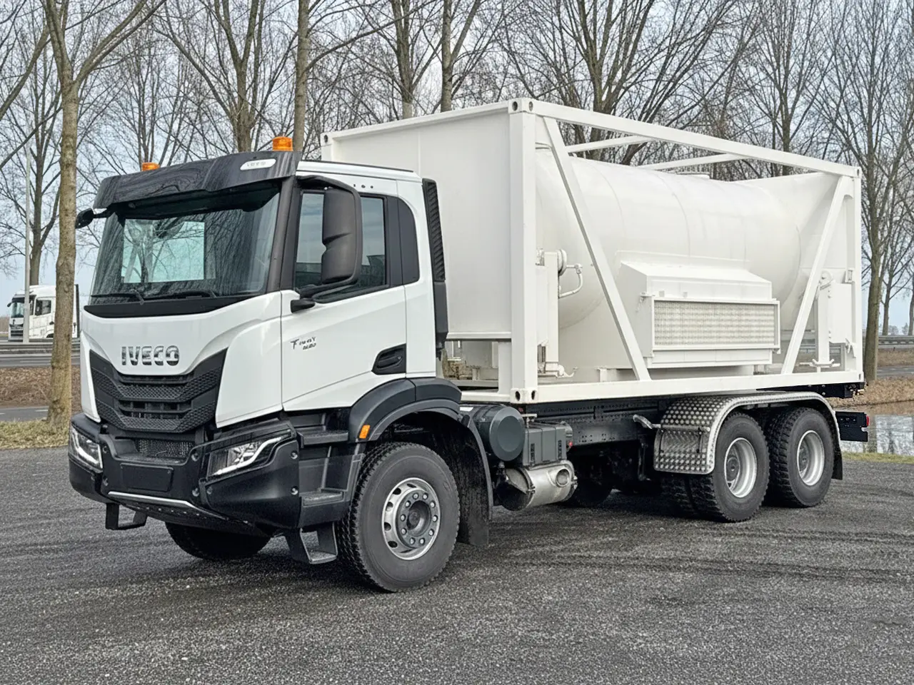 Iveco T-Way AD380T43H AT 6x4 Water Tank Truck