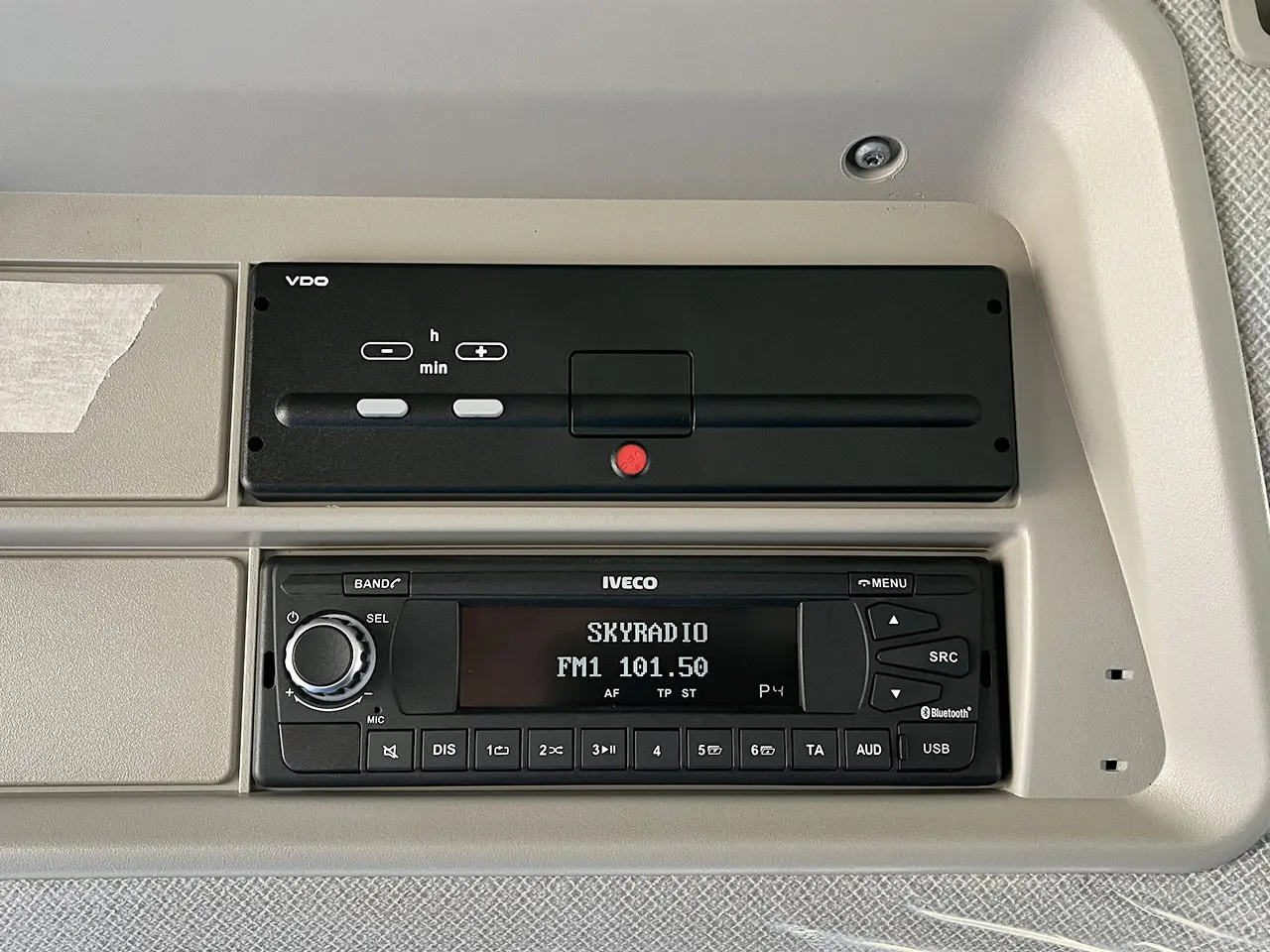 Iveco T-Way AD380T43H AT Fassi F155A.2.22 6x4 Crane Truck 10