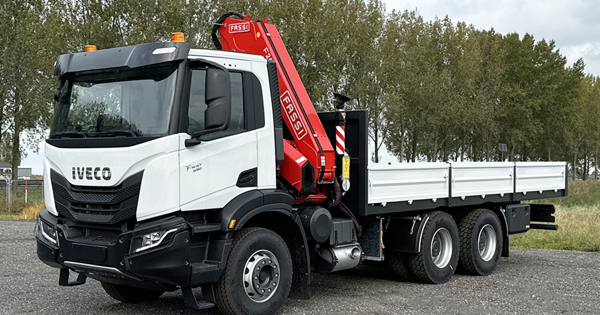 Fassi F245a Iveco T-Way AD380T43H AT Fassi F245A.0.24 Fassi Crane Truck 6x4 2024 ...