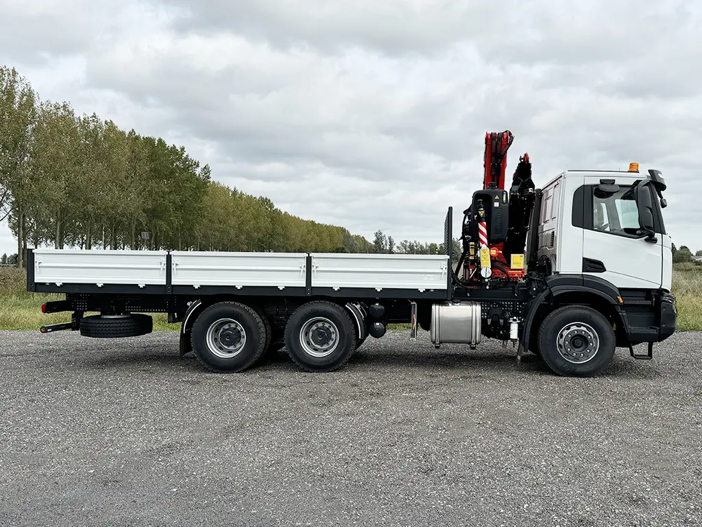 Iveco T-Way AD380T43H AT Fassi F245A.0.24 Crane Truck 6x4 5