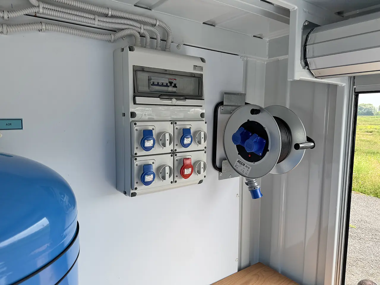 Iveco T-Way AD380T43WH-4500 AT 6x6 Fuel & Lube Truck 29