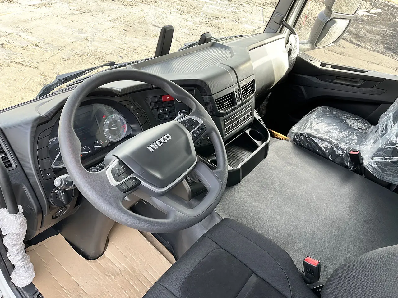 Iveco T-Way AD380T43WH AT 6x6 Fuel & Lube Truck 8