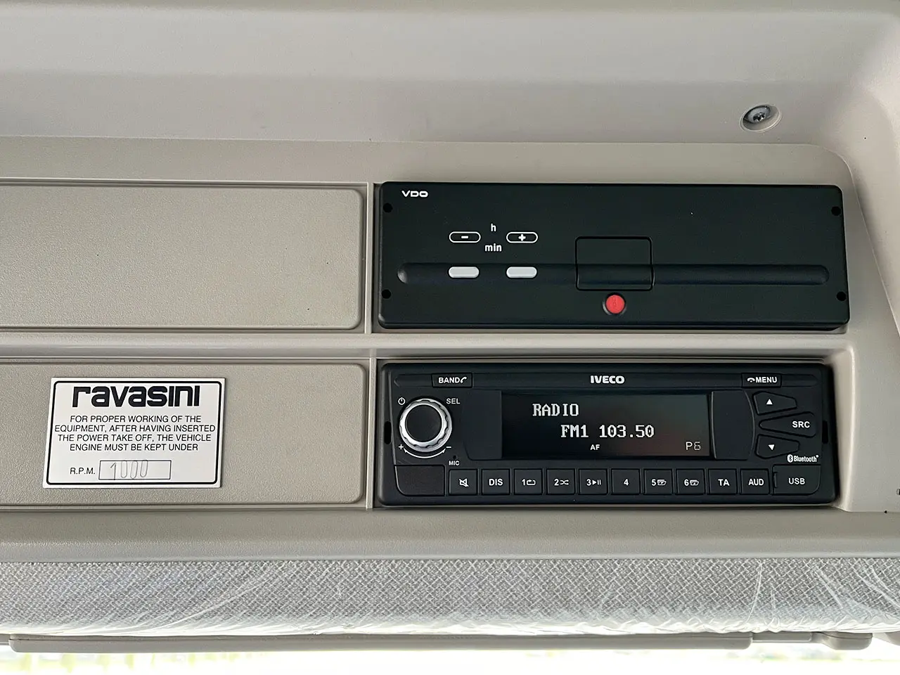 Iveco T-Way AD380T43WH AT 6x6 Fuel Tank Truck 10