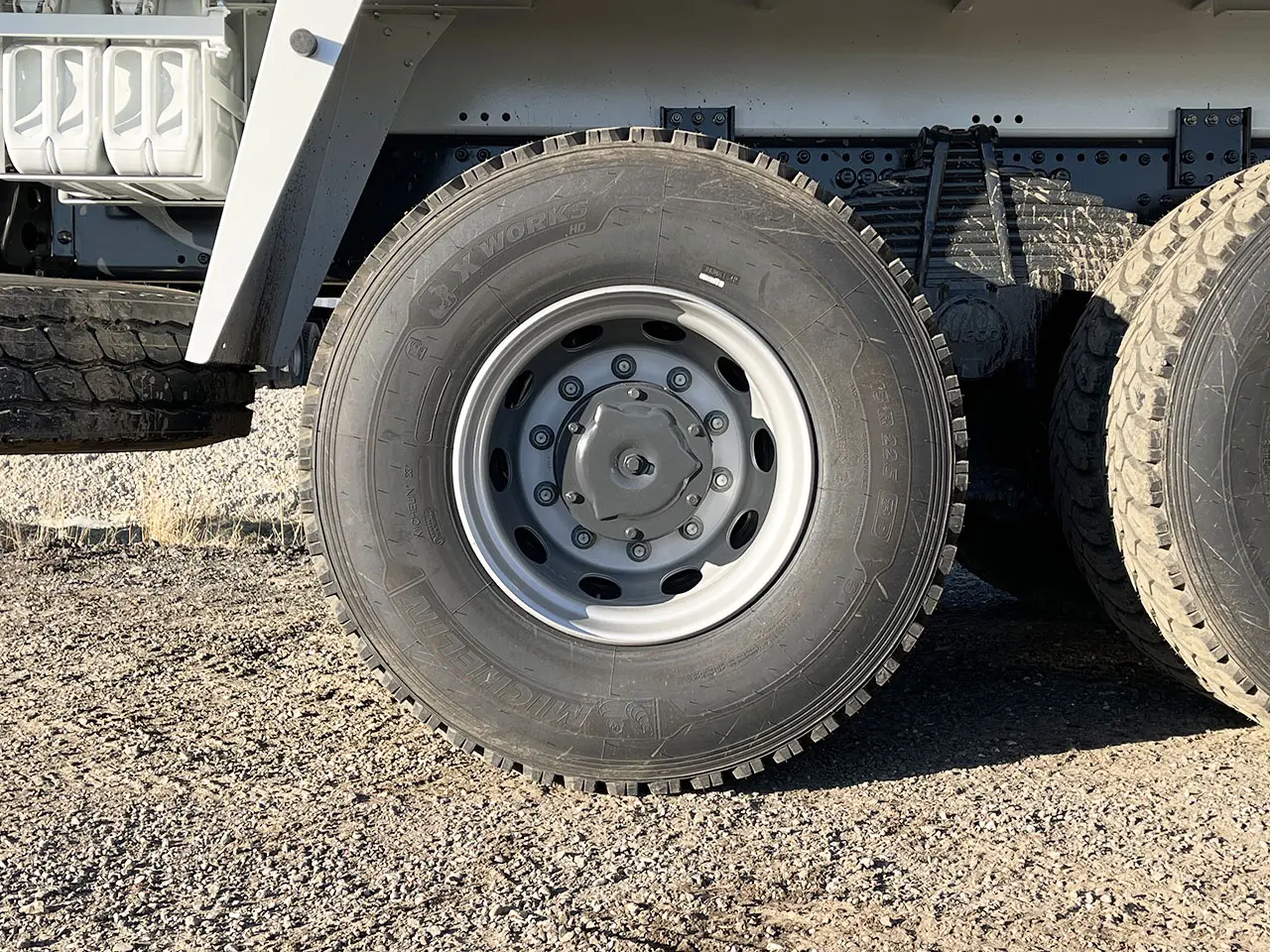 Iveco T-Way AD380T43WH AT 6x6 Tarpaulin/Canvas Body Truck 13