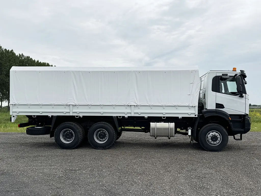 Iveco T-Way AD380T43WH AT 6x6 Tarpaulin/Canvas Body Truck 5