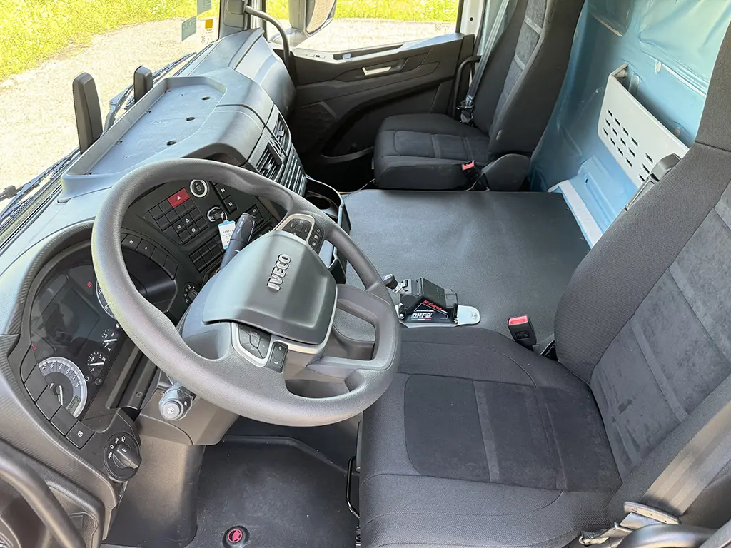 Iveco T-Way AD380T43WH AT Tipper Truck 6x6 7