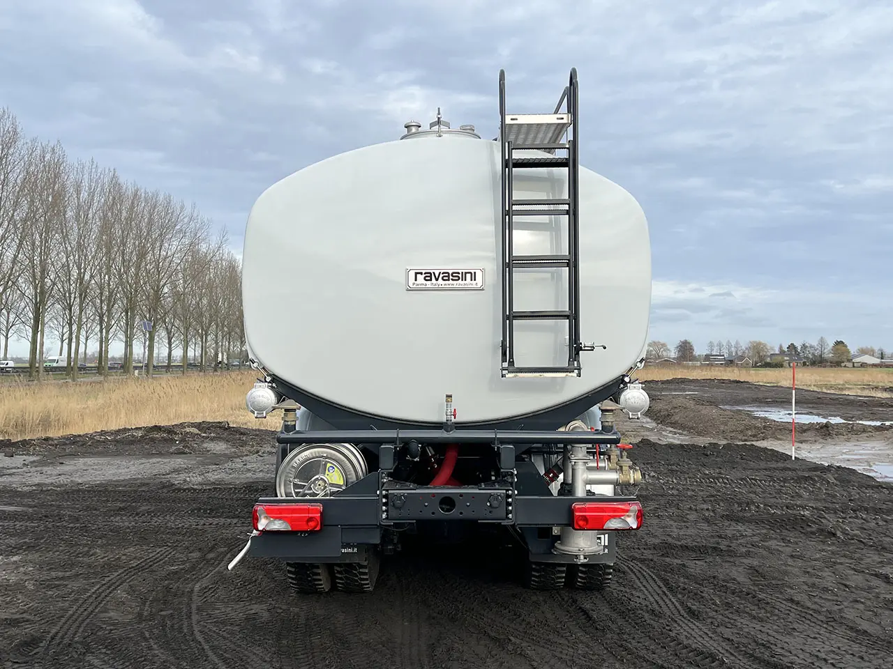 Iveco T-Way AD380T43WH AT 6x6 Water Tank Truck 12