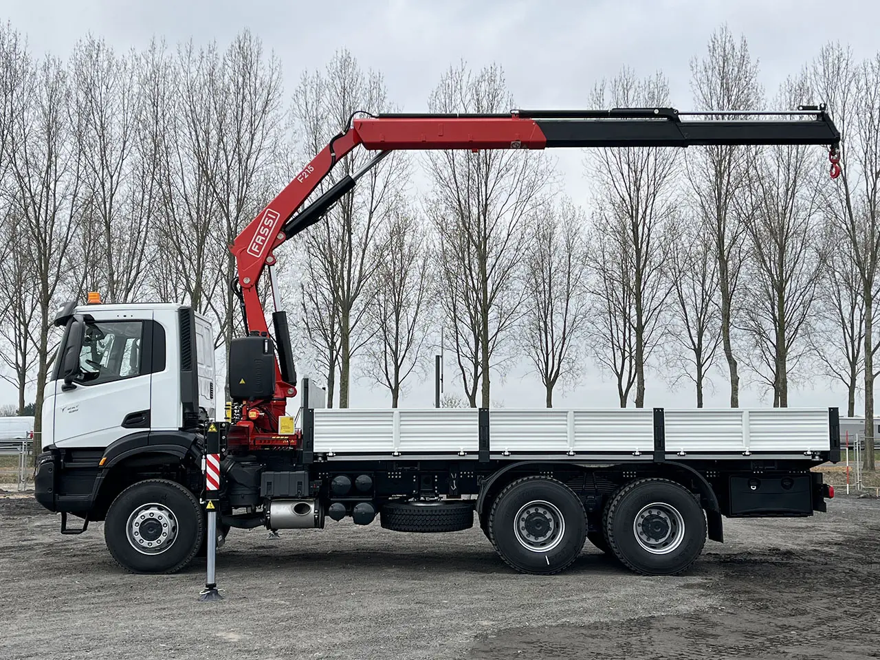 Iveco T-Way AD380T43WH AT Fassi F215A.0.22 6x6 Crane Truck 16