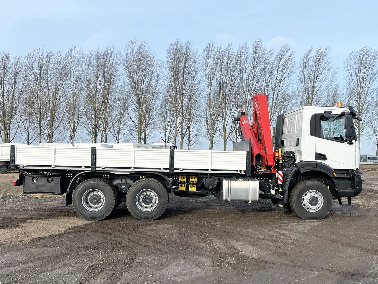 Iveco T-Way AD380T43WH AT Fassi F215A.0.24 6x6 Crane Truck 5