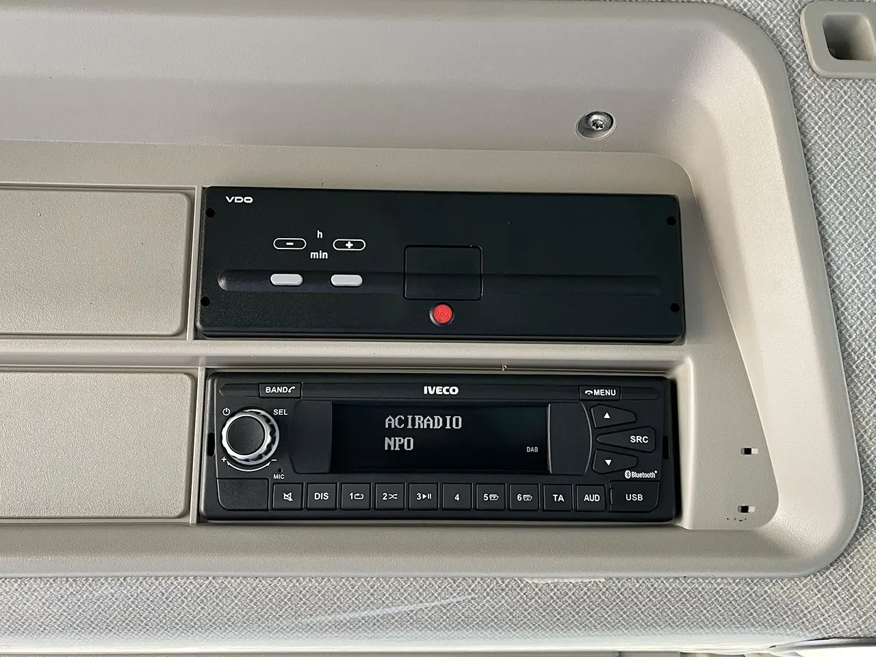 Iveco T-Way AD380T43WH AT Fassi F215A.0.24 6x6 Crane Truck 10