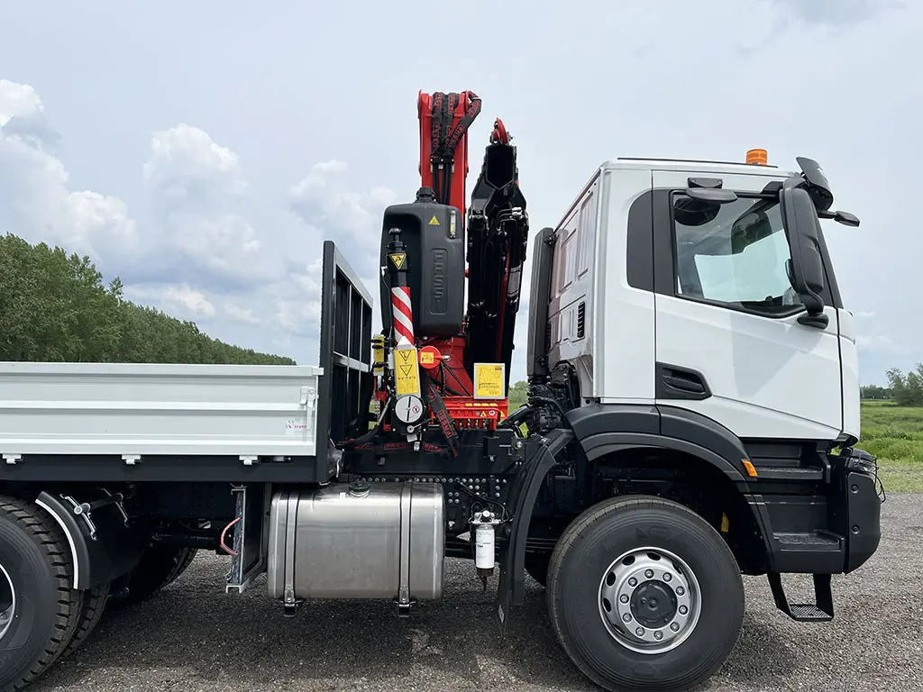 Iveco T-Way AD380T43WH AT Fassi F245A.0.24 Crane Truck 6x6 12