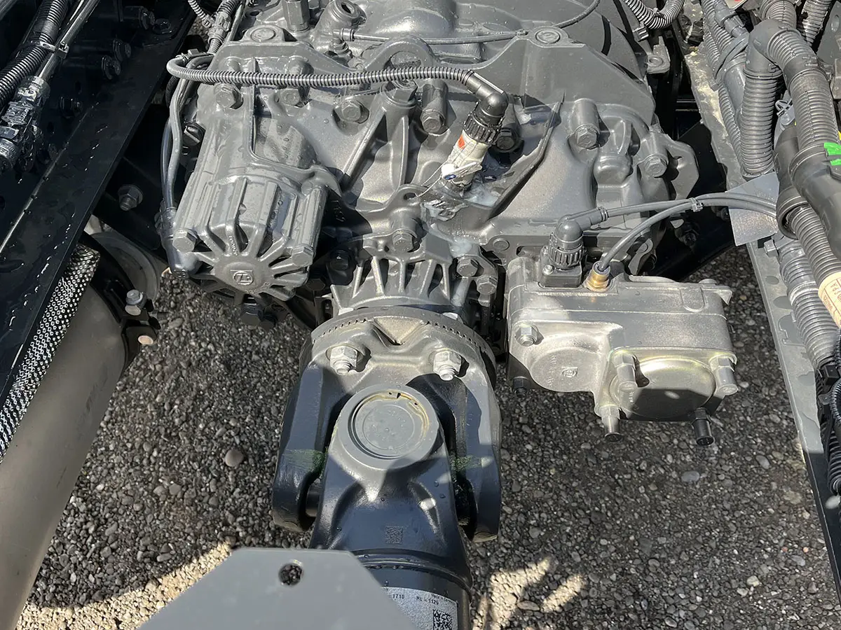 Iveco T-Way AD380T47H-3800 6x4 Chassis Cabin 11