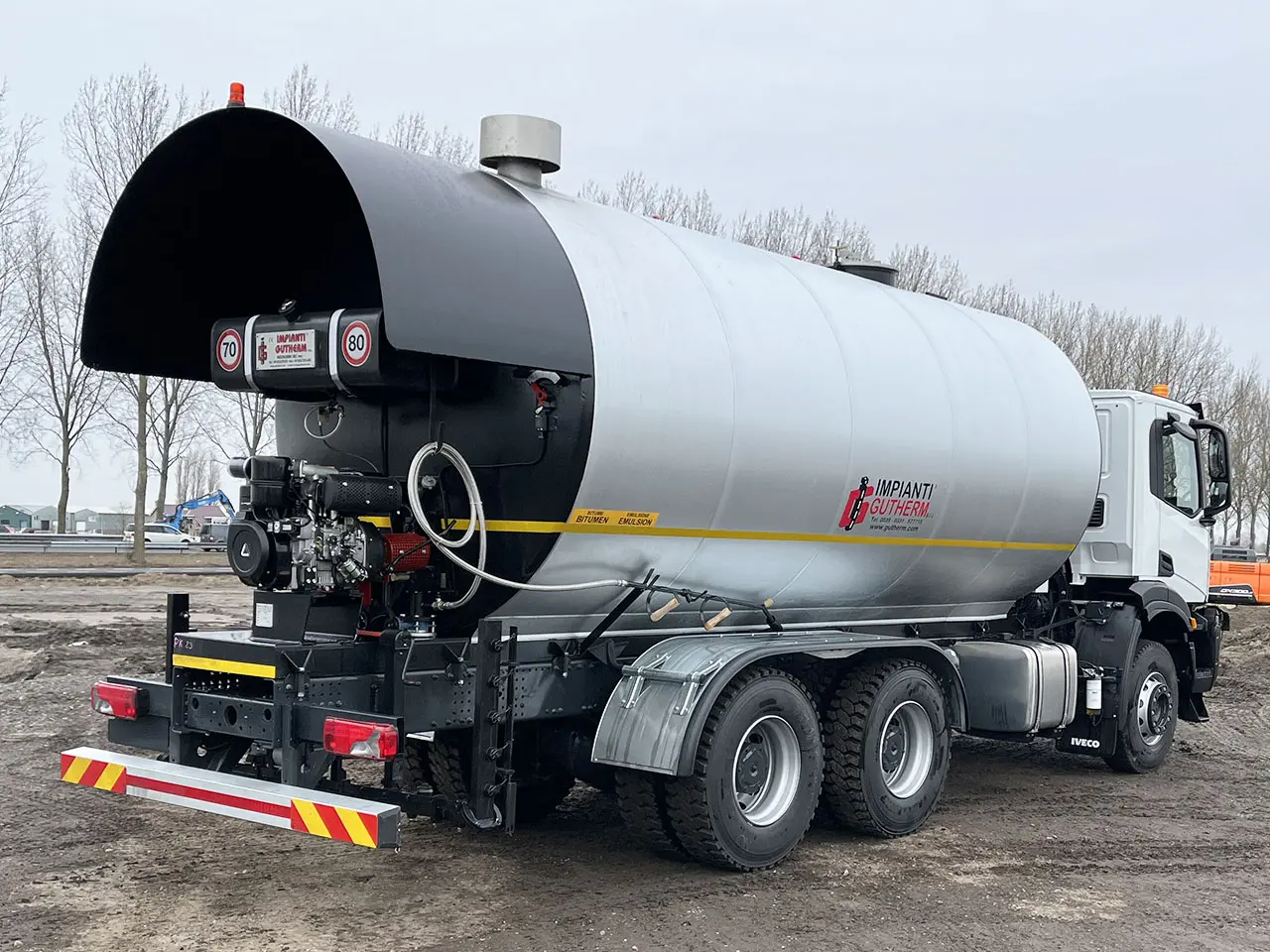 Iveco T-Way AD380T47H Bitumen Tank Sprayer 6x4 6