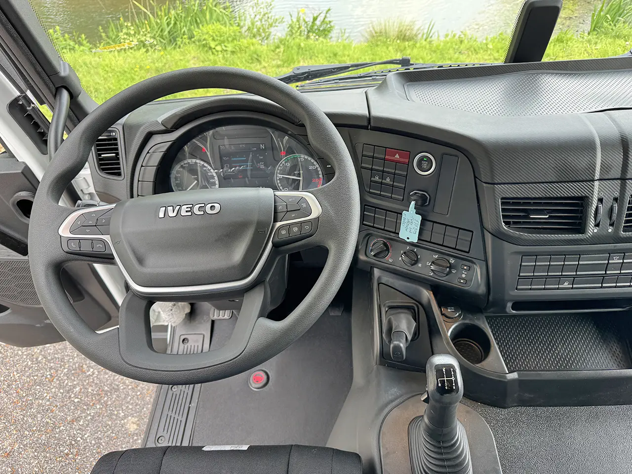 Iveco T-Way AD380T47WH-3800 Chassis Cabin 6x6 10