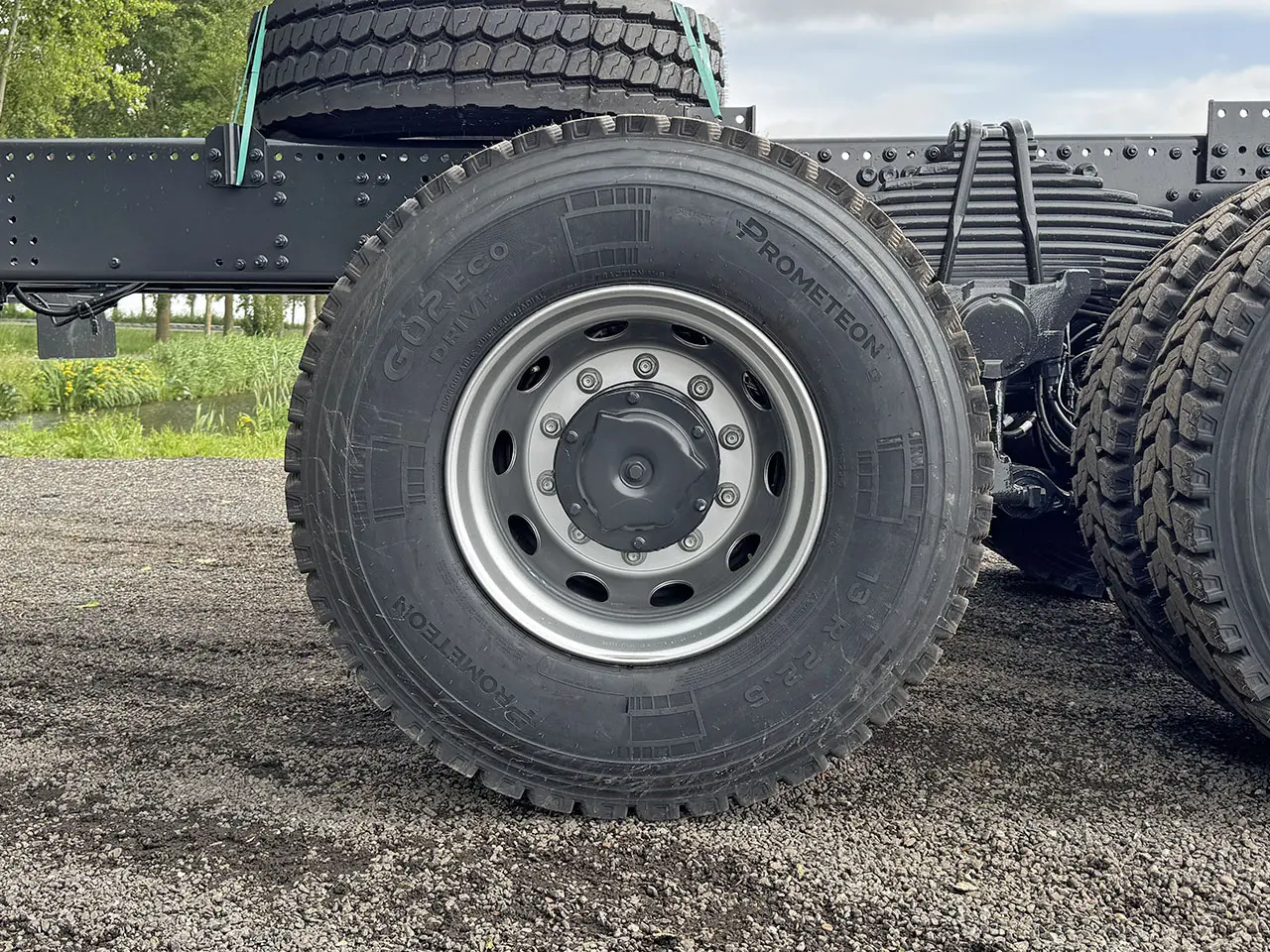 Iveco T-Way AD380T47WH-3800 Chassis Cabin 6x6 14
