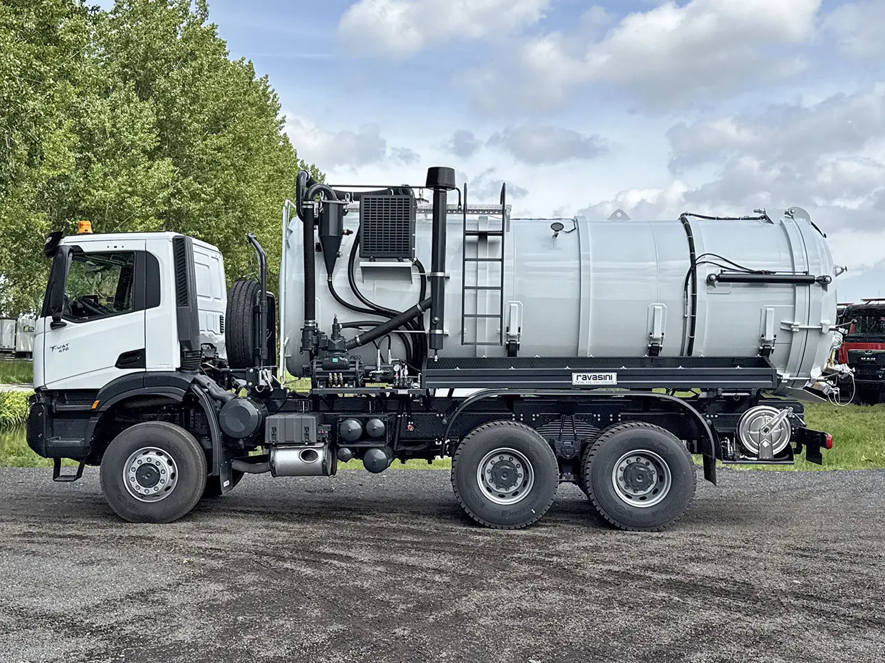 Iveco T-Way AD380T47WH-3800 Sewage Tank Truck 6x6 7