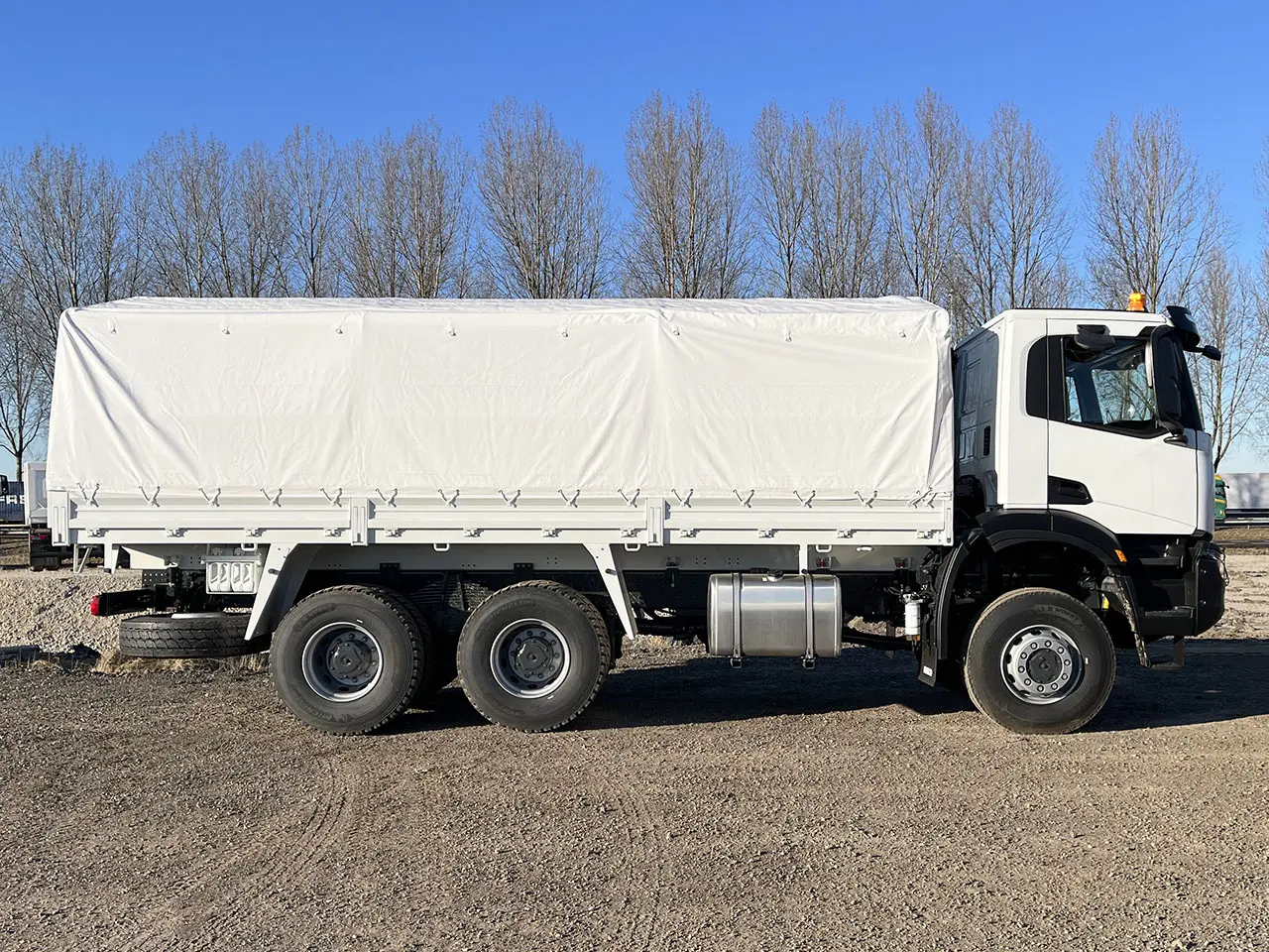 Iveco T-Way AD380T47WH 6x6 Tarpaulin/Canvas Body Truck 5