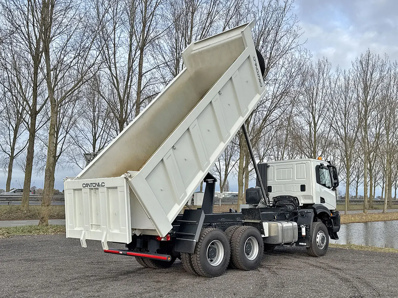 Iveco T-Way AD380T47WH Tipper Truck 6x6 2