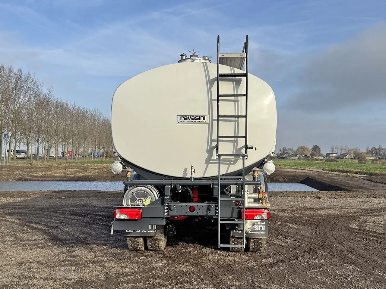 Iveco T-Way AD380T47WH Water Tank Truck 6x6 15