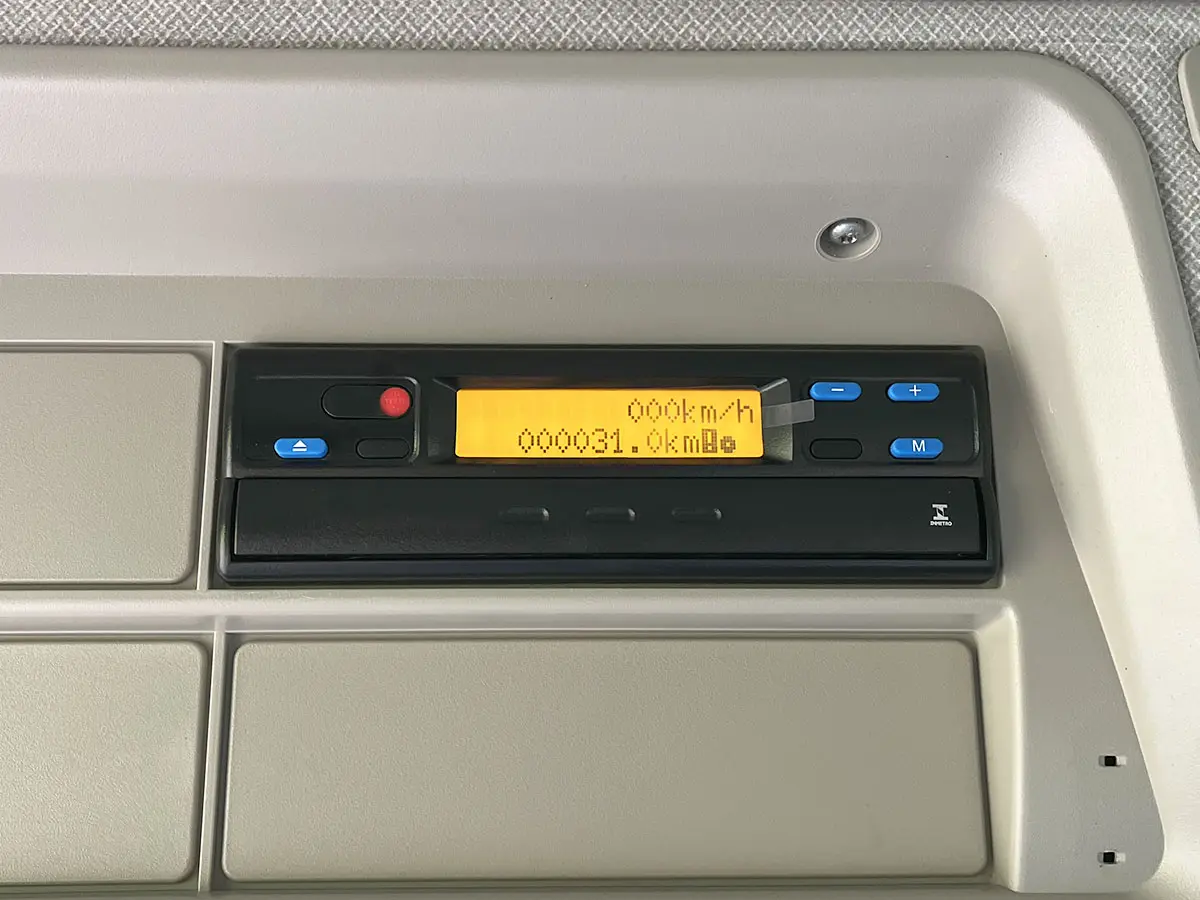 Iveco T-Way AD410T43H-4500 AT 8x4 Chassis Cabin 10