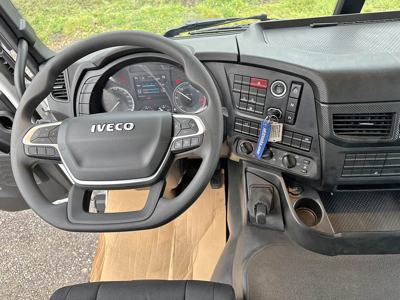 Iveco T-Way AD410T43H AT Camion porte container 8x4 10