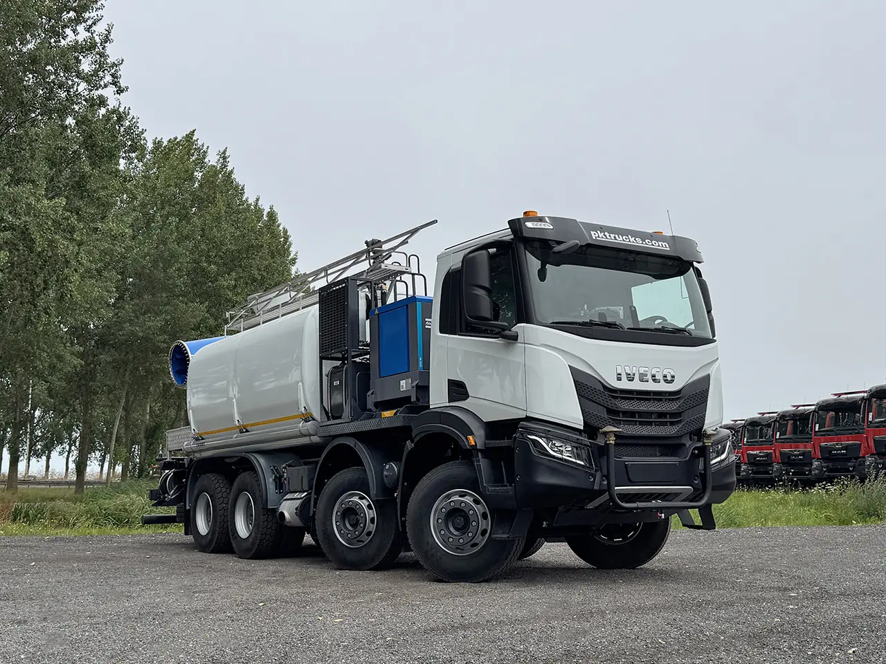 Iveco T-Way AD410T43H AT 8x4 4