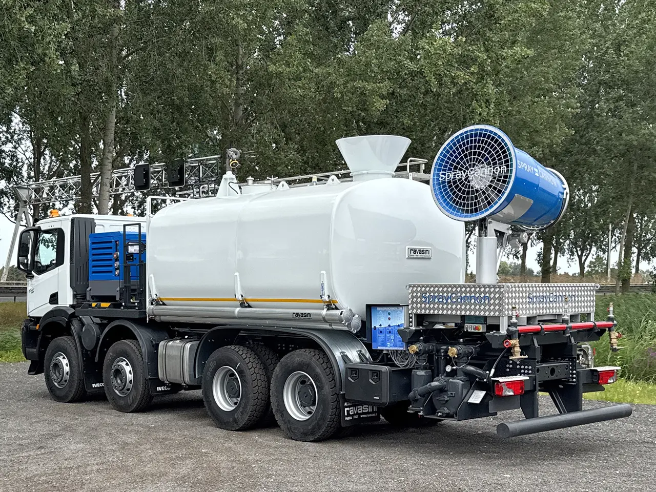 Iveco T-Way AD410T43H AT 8x4 6