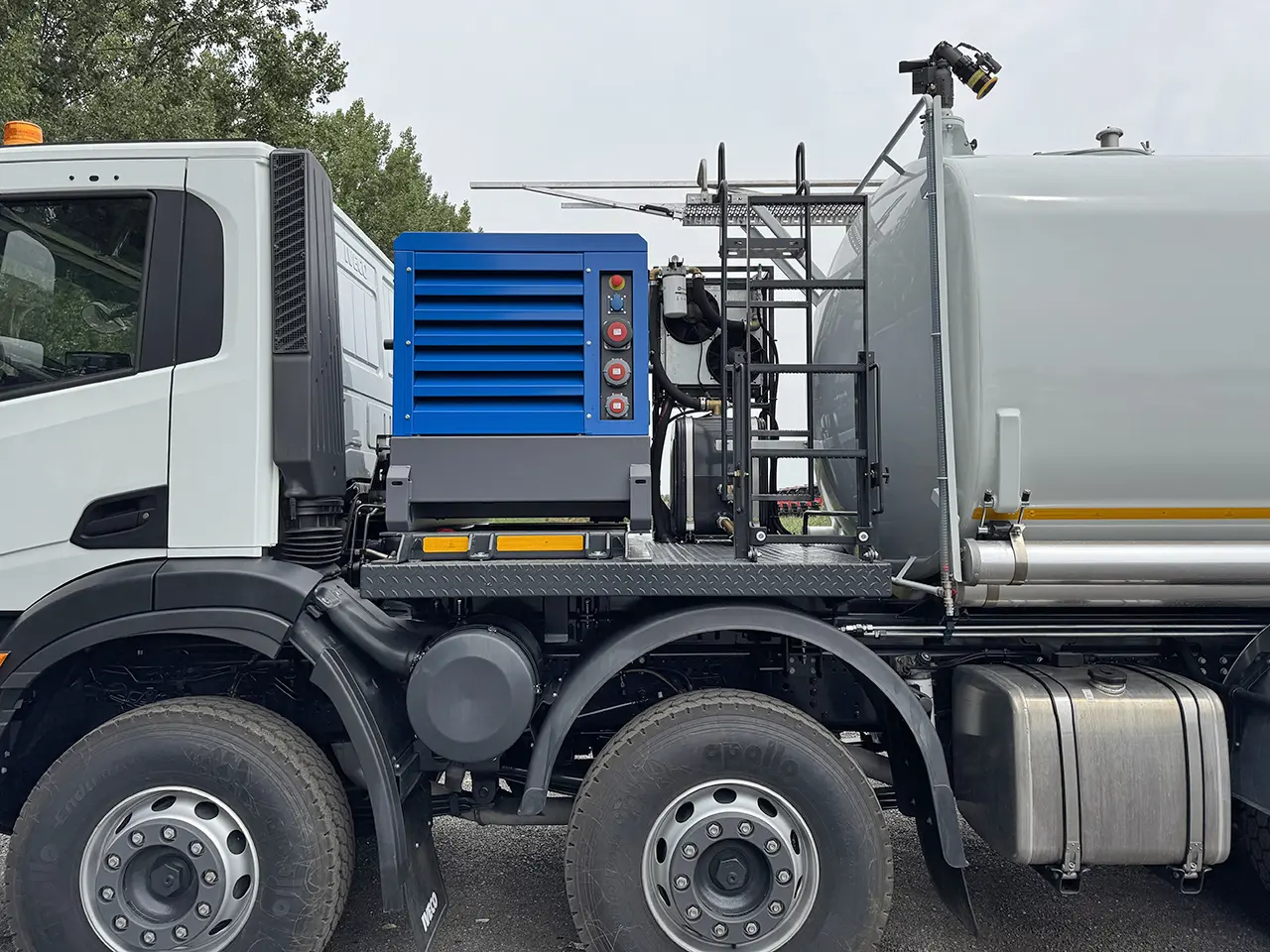 Iveco T-Way AD410T43H AT 8x4 17
