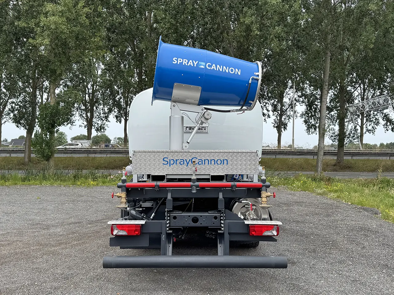 Iveco T-Way AD410T43H AT 8x4 22