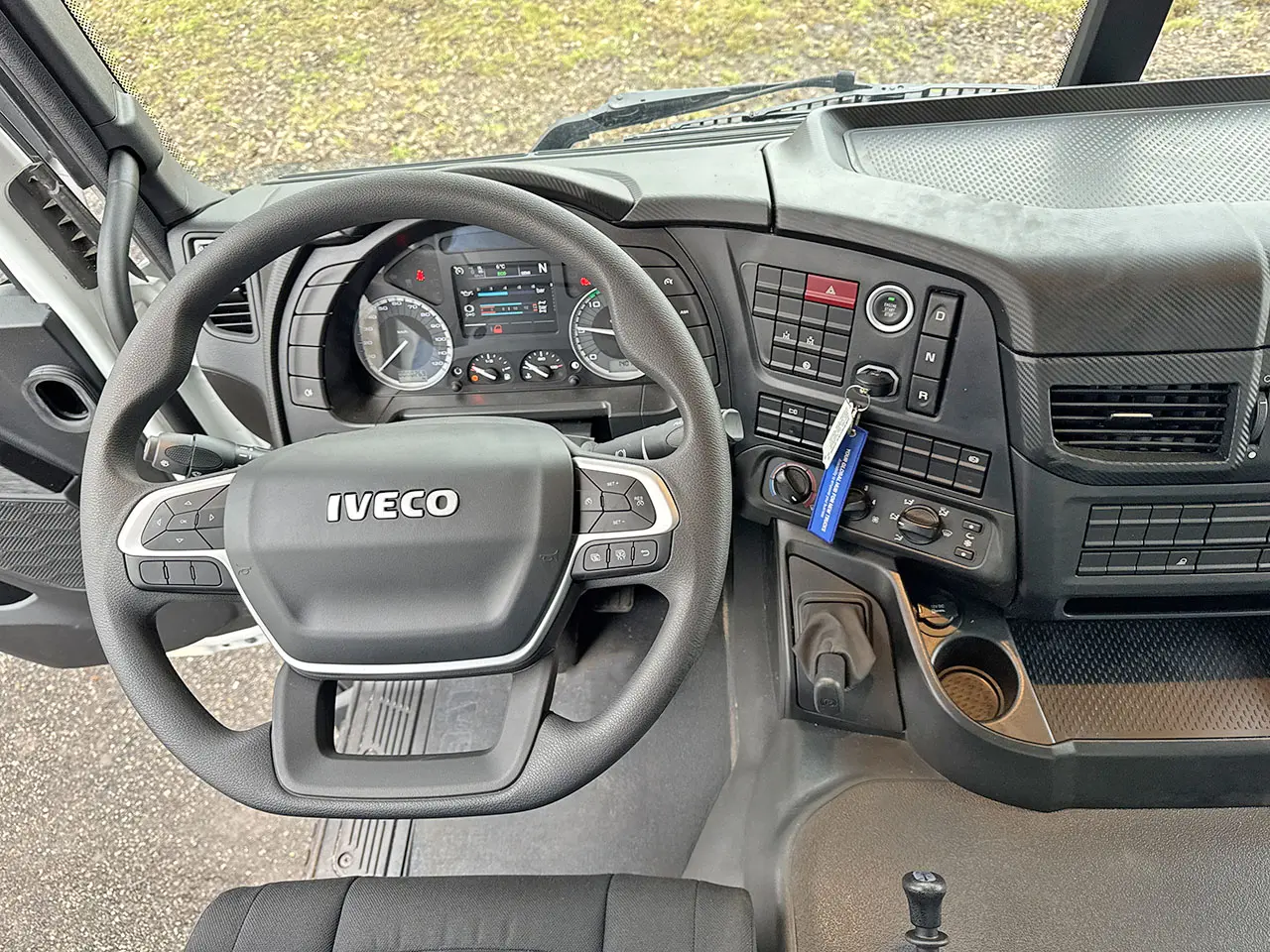 Iveco T-Way AD410T43H AT Tipper Truck 8x4 10