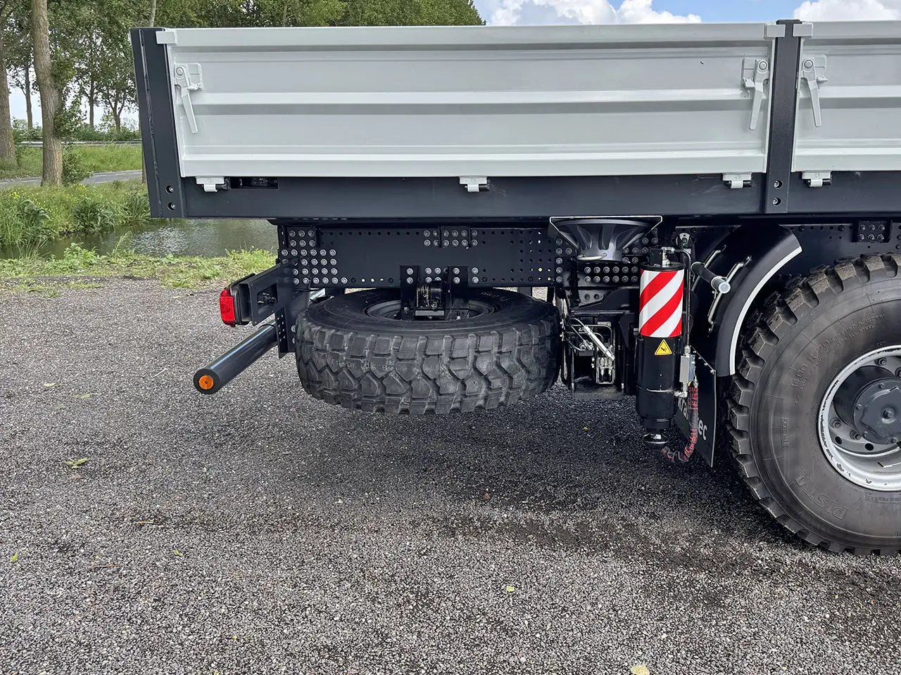 Iveco T-Way AD410T47WH Crane Truck 8x8 18