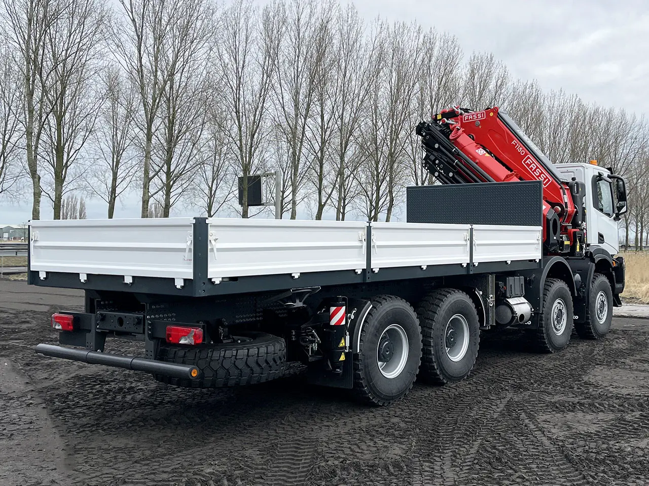 Iveco T-Way AD410T47WH AT Fassi F1150RA2.28 8x8 Crane Truck 6
