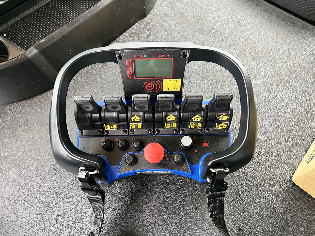 Iveco T-Way AD410T47WH AT Fassi F1150RA2.28 8x8 Crane Truck 10