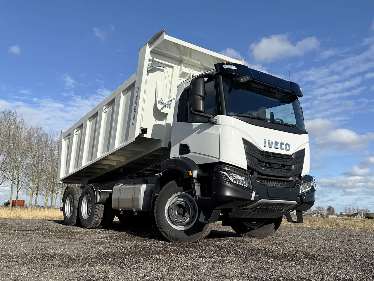 Iveco T-Way AD440T43H AT 6x4 Tipper Truck 4