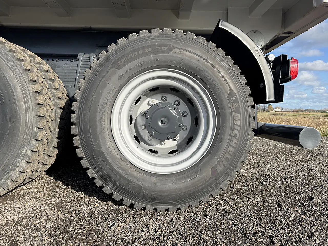 Iveco T-Way AD440T43H AT Tipper Truck 6x4 15