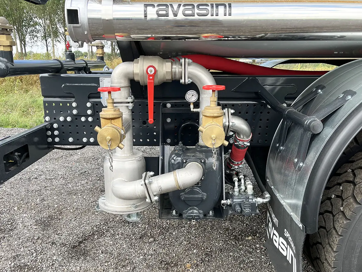 Iveco T-Way AT380T47H 6x4 Water Tank Truck 14