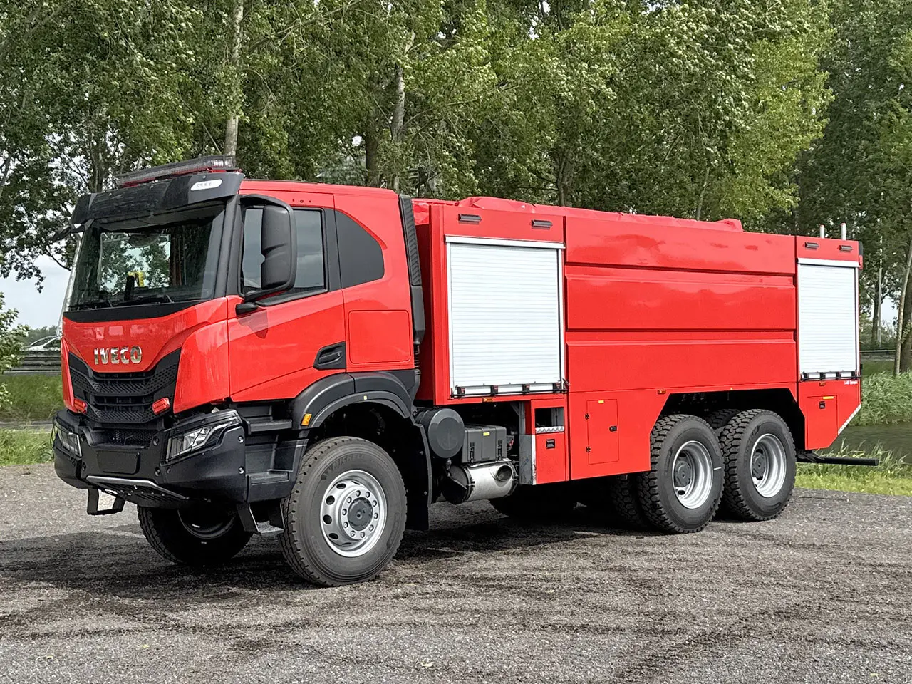 Iveco T-Way AT380T47WH Fire Fighter Truck 6x6