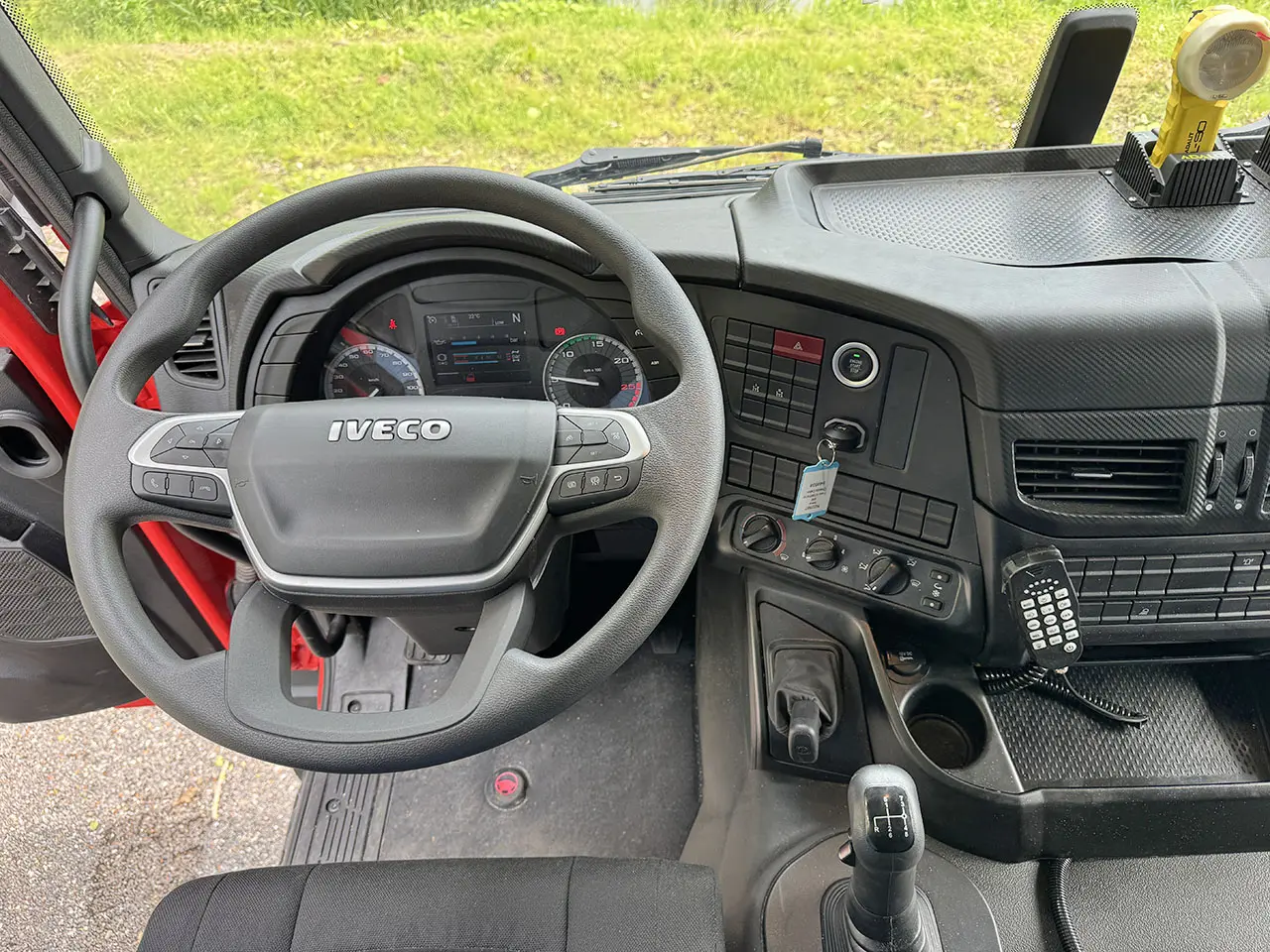 Iveco T-Way AT380T47WH Fire Fighter Truck 6x6 10