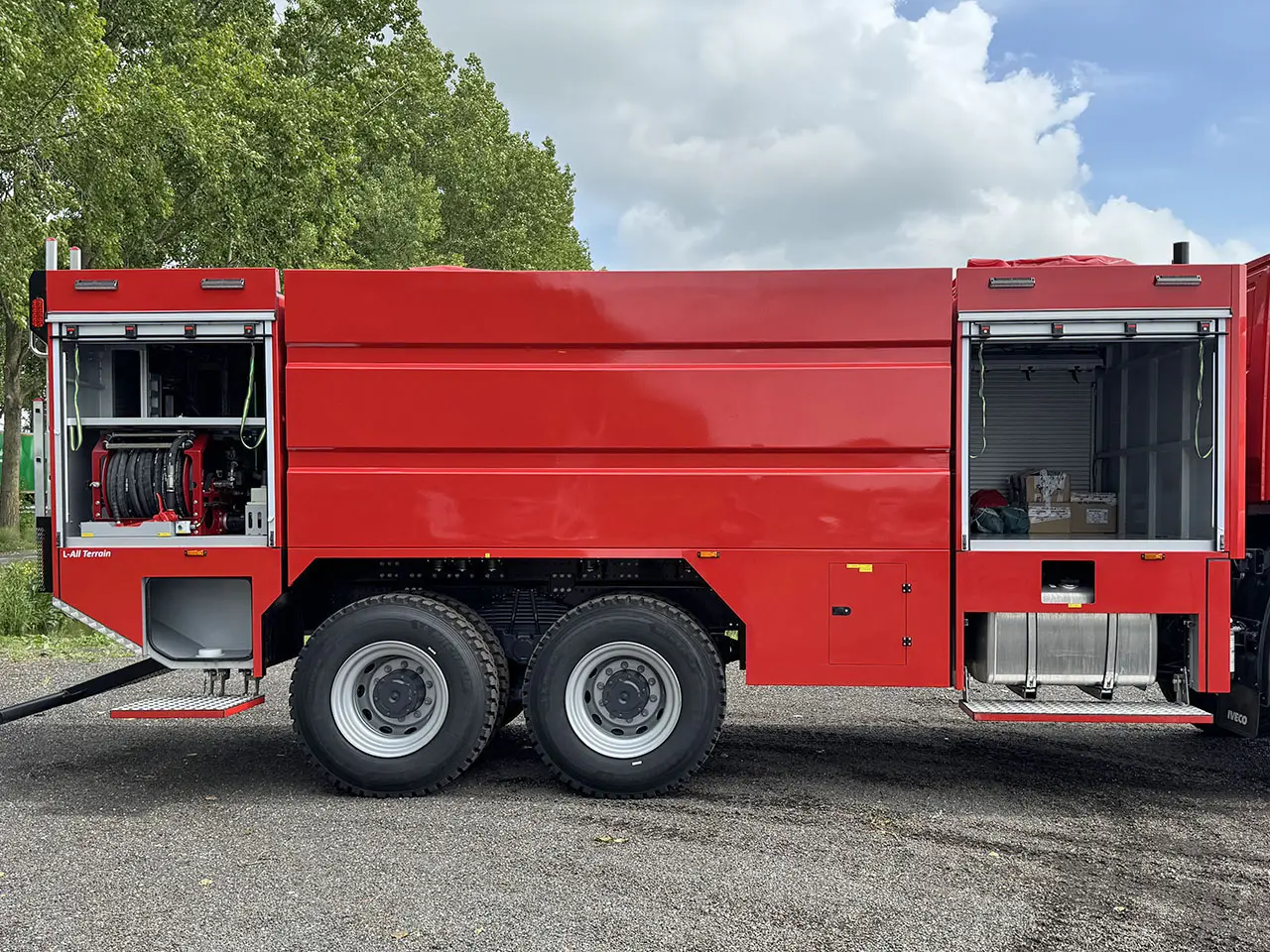 Iveco T-Way AT380T47WH Fire Fighter Truck 6x6 14