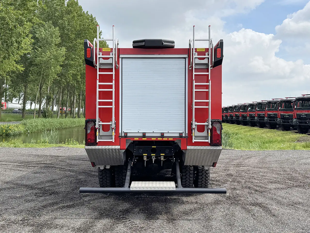 Iveco T-Way AT380T47WH Fire Fighter Truck 6x6 20