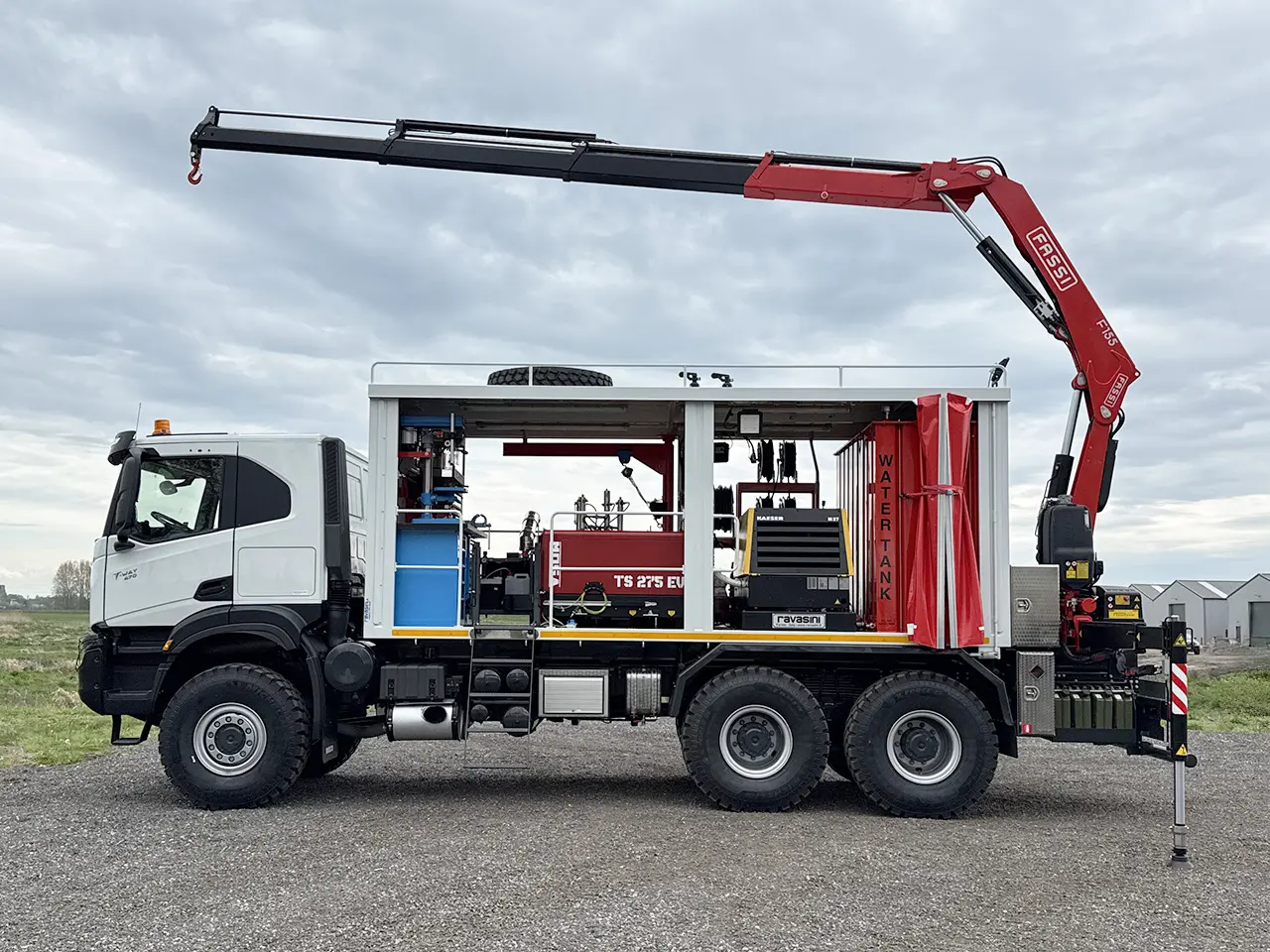 Iveco T-Way AT380T47WH AT Fassi F155.0.23 Camion atelier mobile 6x6 8