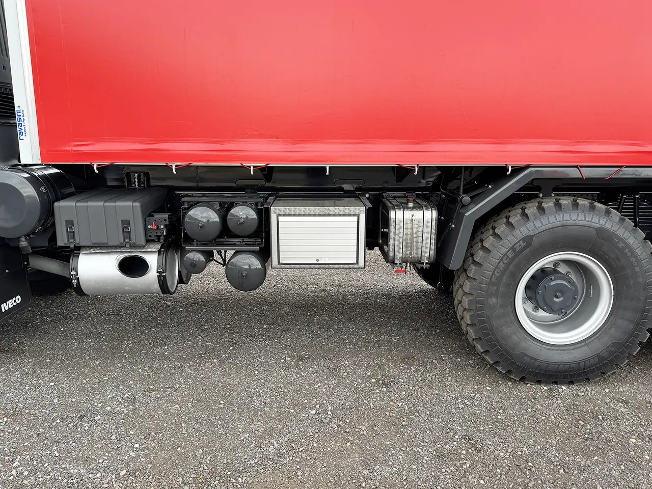 Iveco T-Way AT380T47WH AT Fassi F155.0.23 Camion atelier mobile 6x6 20
