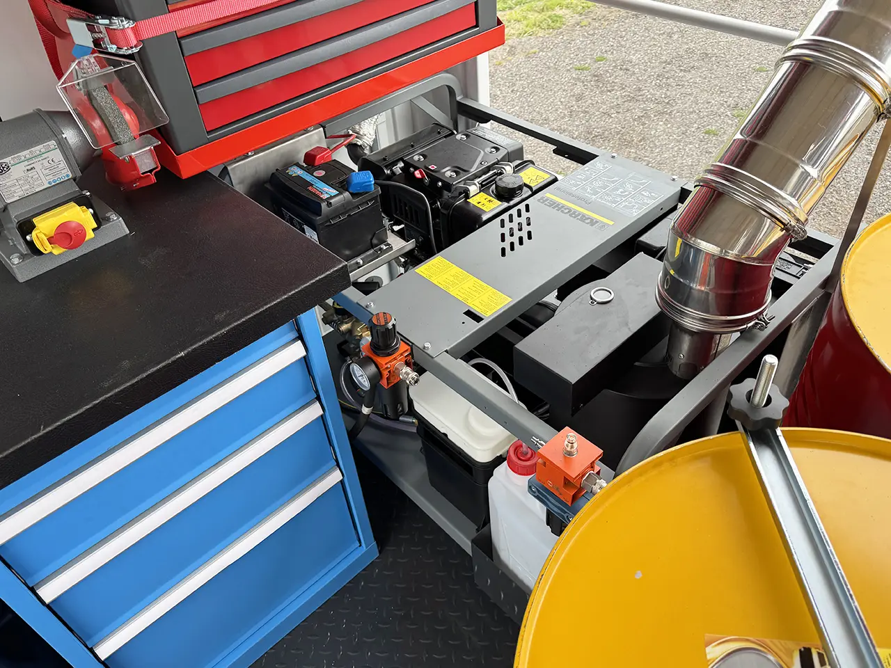 Iveco T-Way AT380T47WH AT Fassi F155.0.23 6x6 Workshop Truck 28