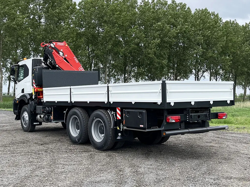 Iveco T-Way AT380T47WH AT Fassi F335A.2.24 Crane Truck 6x6